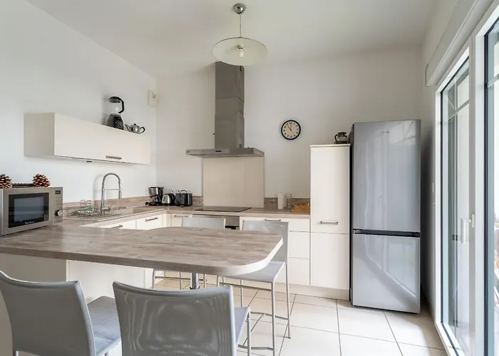 Daire T3 En Centre-ville D'arcachon, Proche Plage, Avec Parking Et Balcon - Fr-1-319-439 Arcachon